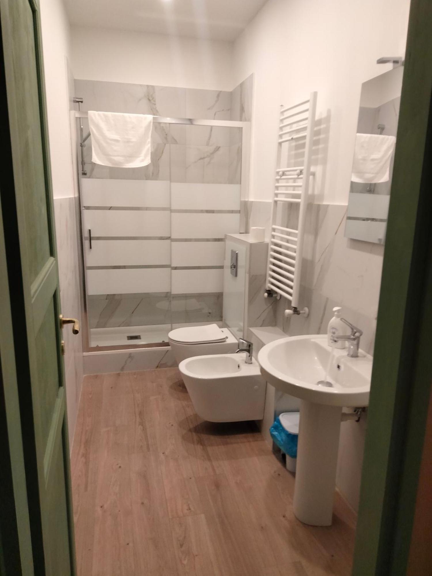 San Petronio Room And Suite Rooms - By Bolognacentro Luxuryh 외부 사진