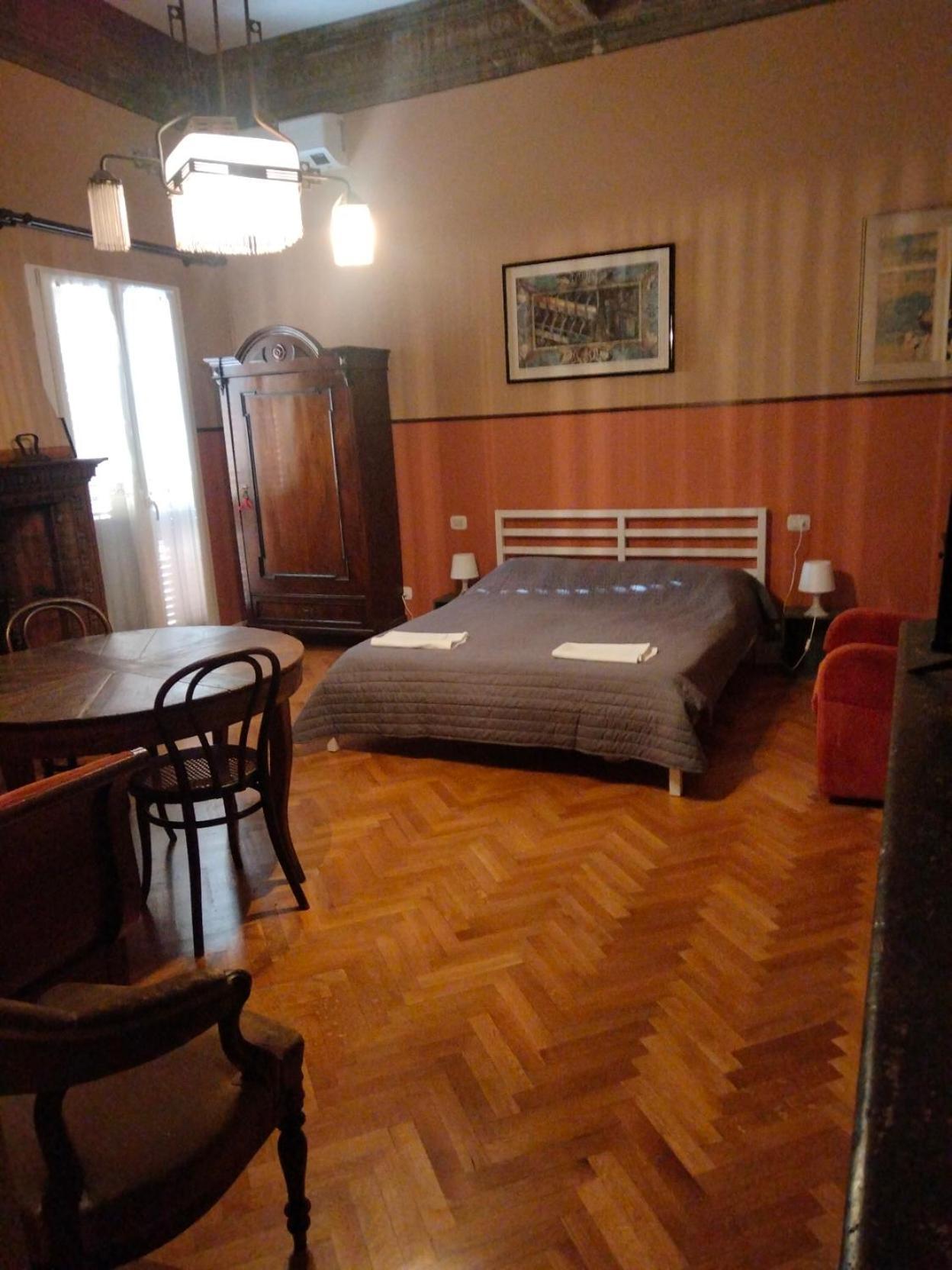 San Petronio Room And Suite Rooms - By Bolognacentro Luxuryh 외부 사진